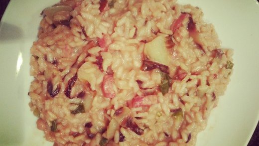 preview della video ricetta: Risotto trevigiana, vino rosso e pancetta